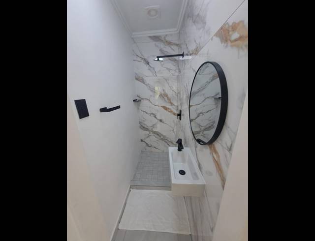 3 BEDROOM APARTMENT FOR SALE IN SASOLBURG CENTRAL